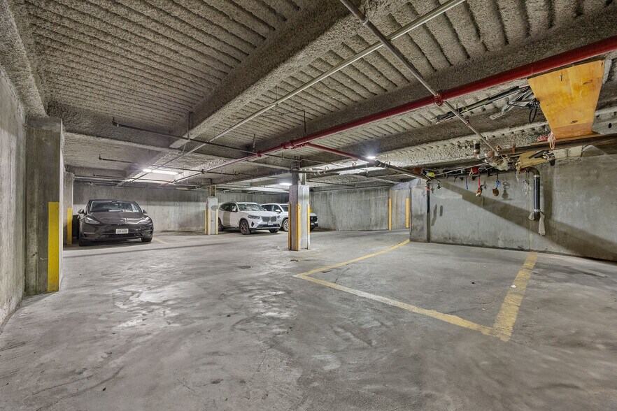 More Photos Of 880 60th St, Brooklyn Multifamily For Sale