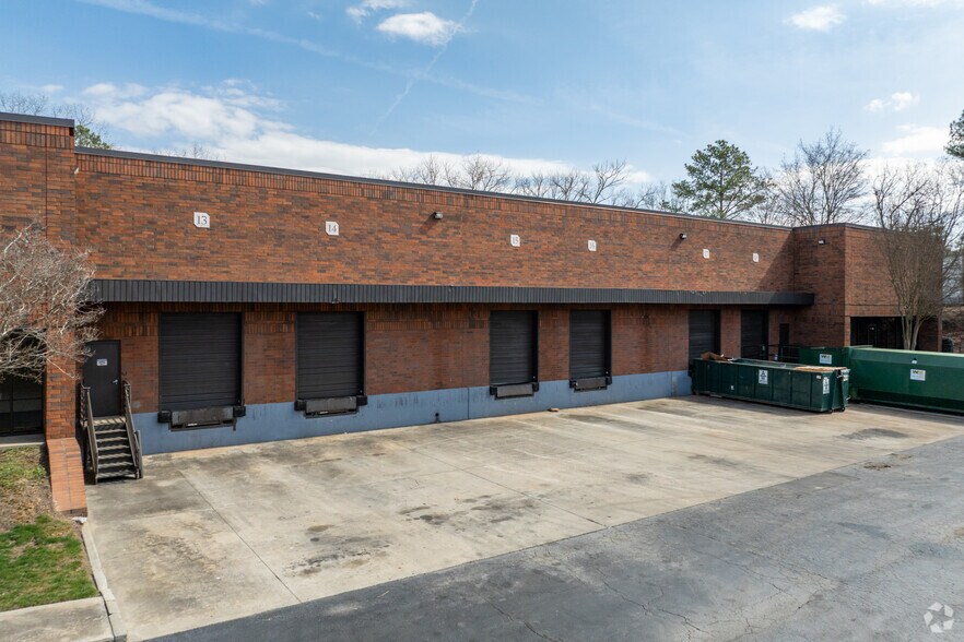 More Photos Of 5215 Westgate Dr SW, Atlanta Warehouse For Lease