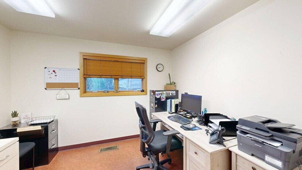 More Photos Of 1321 N 27th St, Billings Medical For Sale