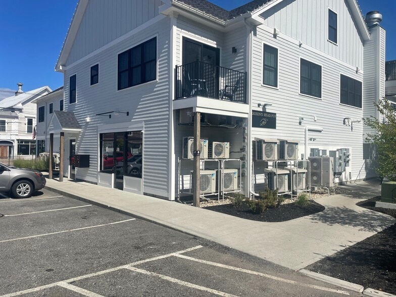 More Photos Of 271 Main St, Bridgton General Retail For Lease