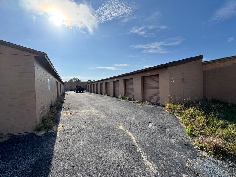 More Photos Of 708 US 27 S, Lake Placid Warehouse For Sale