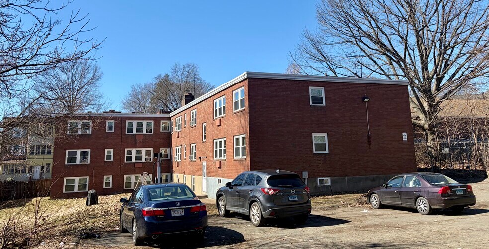 More Photos Of 16-20 Henry St, Hartford Apartments For Sale