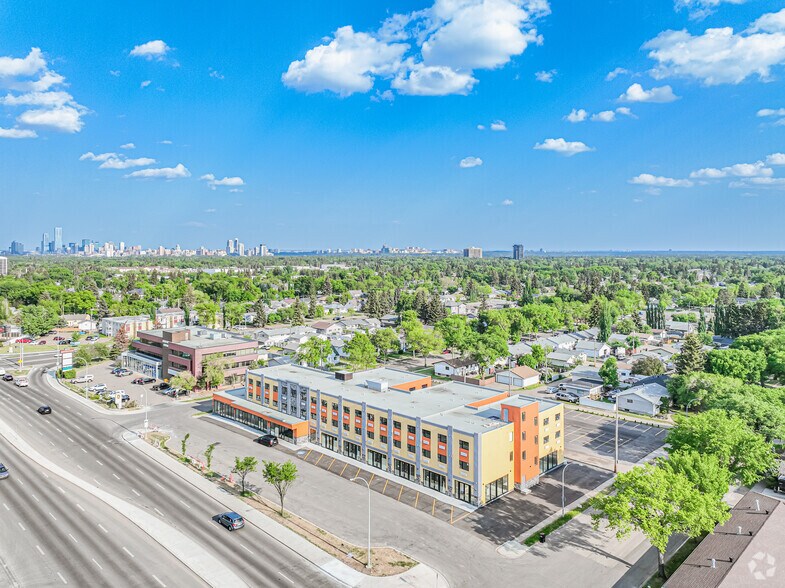 More Photos Of 15025 111 Ave NW, Edmonton General Retail For Lease