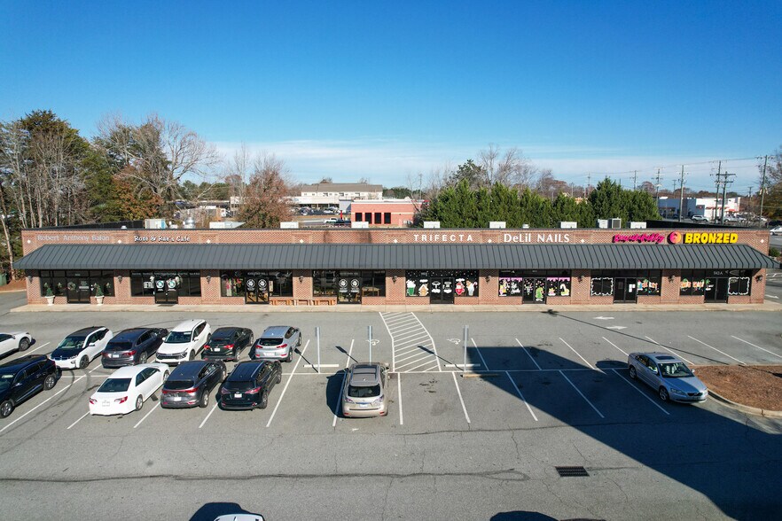 More Photos Of 1143-1149 Saint Marks Church Rd, Burlington Unknown For Lease