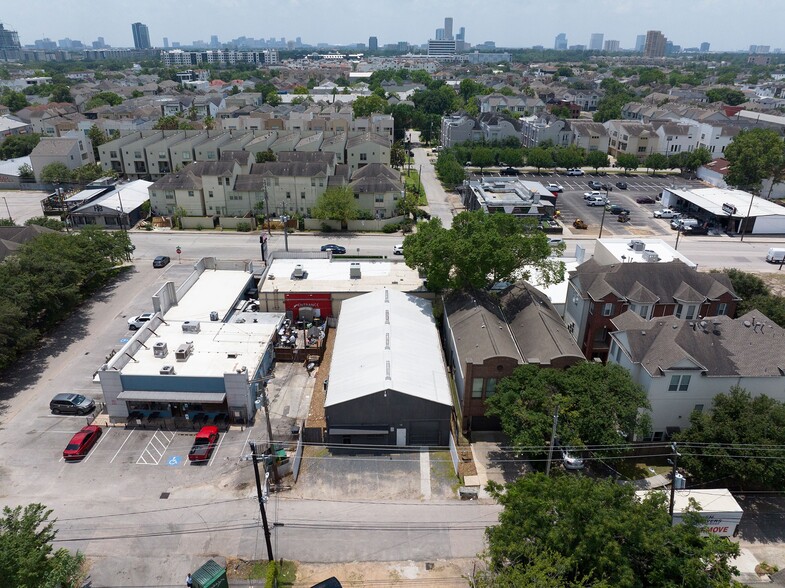 Primary Photo Of 5221 Center St, Houston Warehouse For Sale