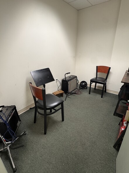 More Photos Of 3115 W Tilghman St, Allentown Unknown For Lease