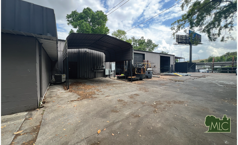 More Photos Of 425 Barry St, Orlando Warehouse For Sale