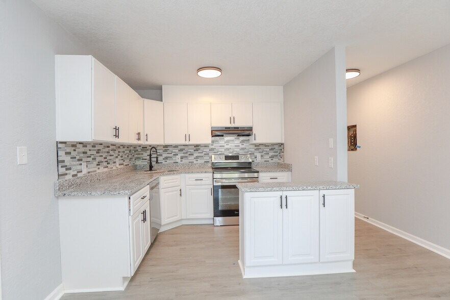 More Photos Of 401 Maryland Ave, Portsmouth Apartments For Sale