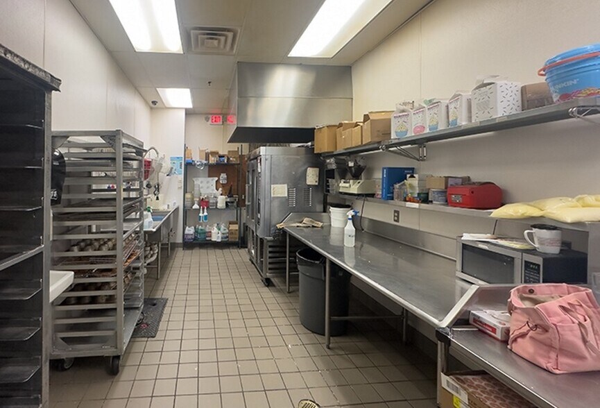 More Photos Of 843 State Route 33, Freehold General Retail For Lease