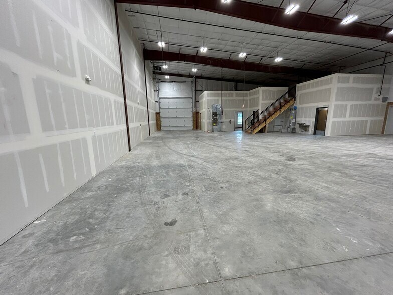 More Photos Of 503 Millennium Park Ln, Caldwell Warehouse For Lease
