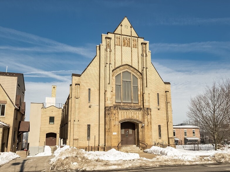 Primary Photo Of 213 Bailey Ave, Pittsburgh Office For Sale