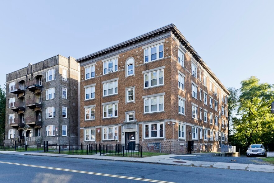 More Photos Of 130 Belmont Ave, Springfield Apartments For Sale