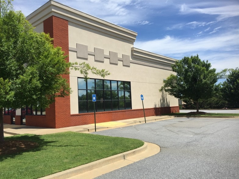 More Photos Of 4015 Veterans Ct, Columbus General Retail For Lease