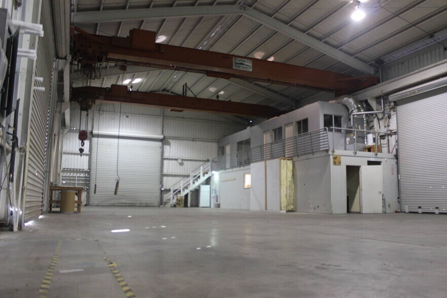 More Photos Of 9196 Ridge Rd, Newcastle Industrial For Lease