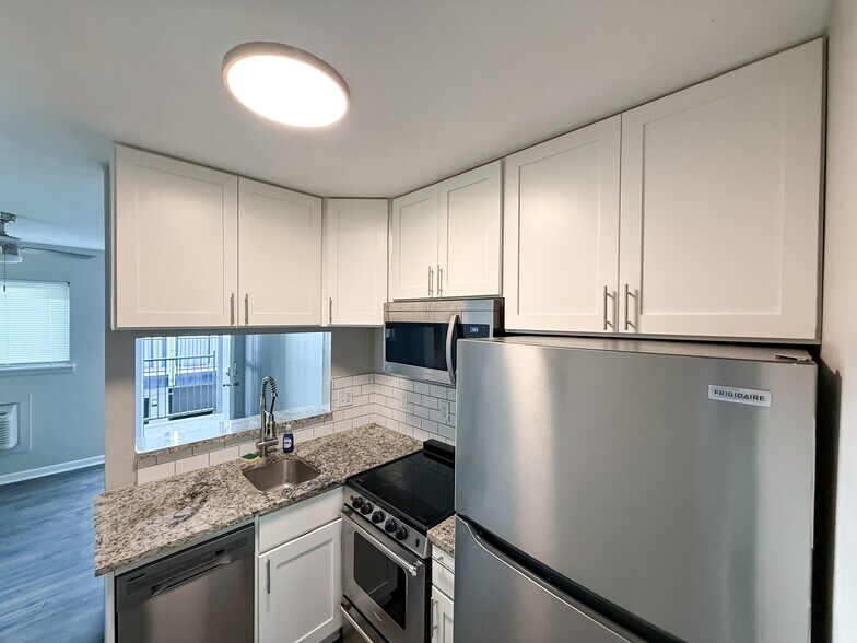 More Photos Of 425 W Taft St, Wichita Apartments For Sale