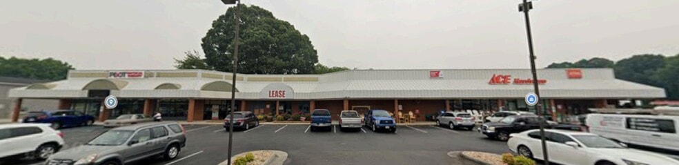 More Photos Of 12486-12494 Warwick Blvd, Newport News Freestanding For Lease