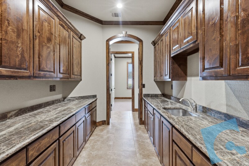 More Photos Of 9145 Belshire Dr, North Richland Hills Medical For Lease