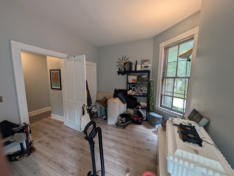 More Photos Of 1325 Hepburn Ave, Louisville Apartments For Sale