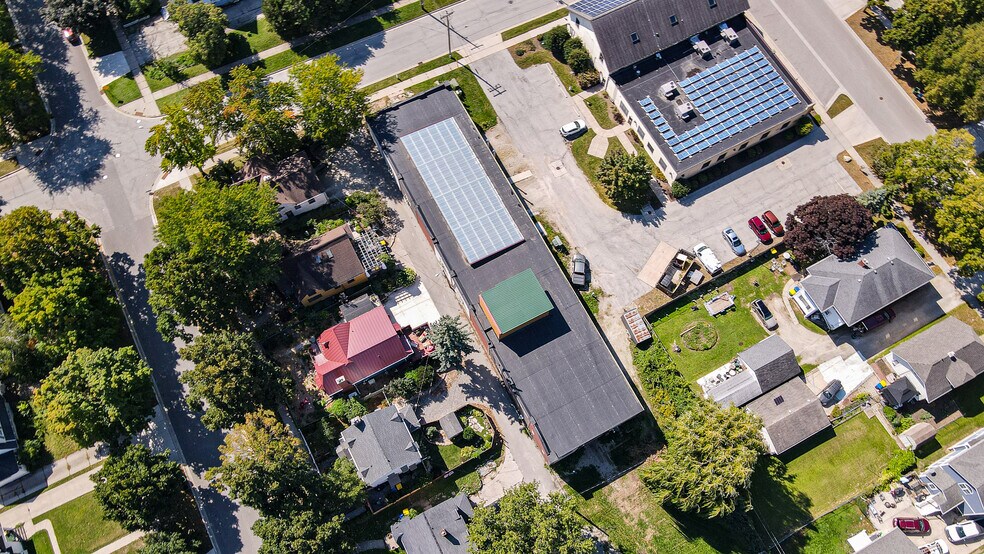 More Photos Of 815 Chicago St, Green Bay Industrial For Sale