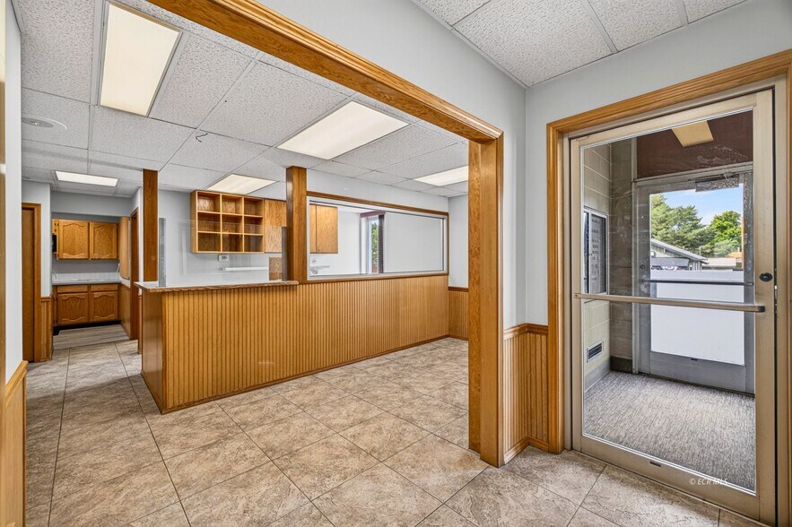 More Photos Of 975 5th St, Elko Office For Lease