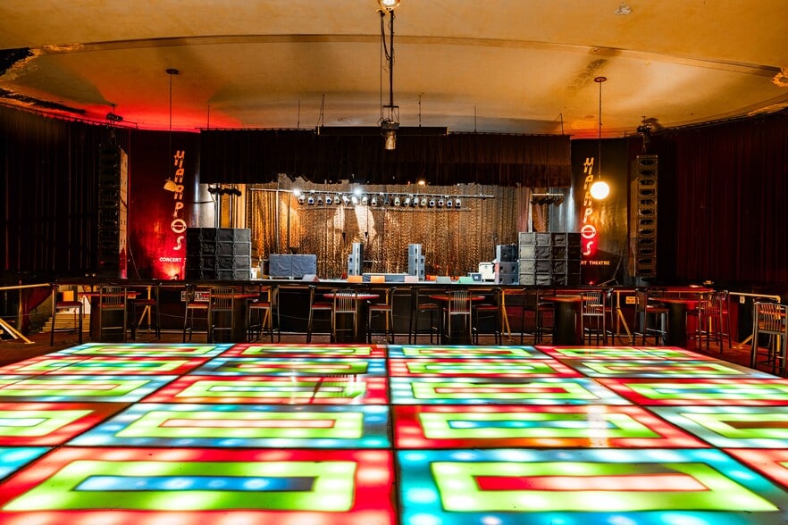 More Photos Of 14238 Harper Rd, Detroit Theater Concert Hall For Sale