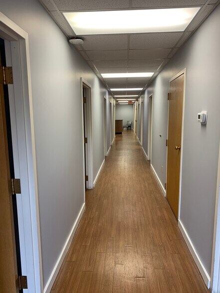 More Photos Of 660 Cooper Rd, Westerville Medical For Sale