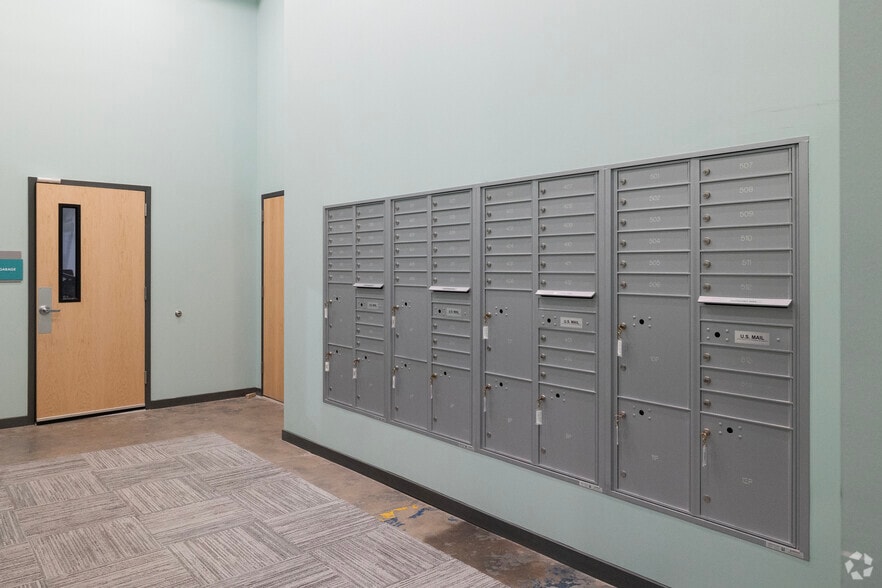 More Photos Of 1800 Washington Ave, Saint Louis Apartments For Lease