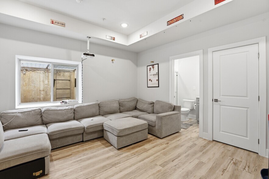 More Photos Of 121-127 W Cumberland St, Philadelphia Apartments For Sale