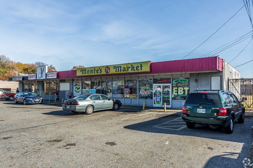 Primary Photo Of 4508-4514 Millbranch Rd, Memphis Convenience Store For Sale