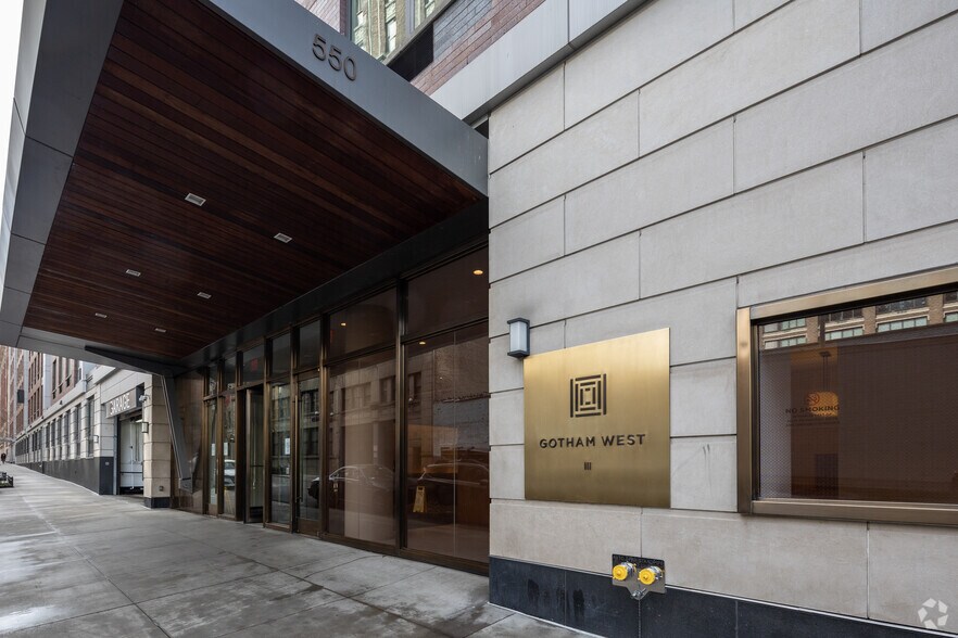 More Photos Of 600 11th Ave, New York Apartments For Lease