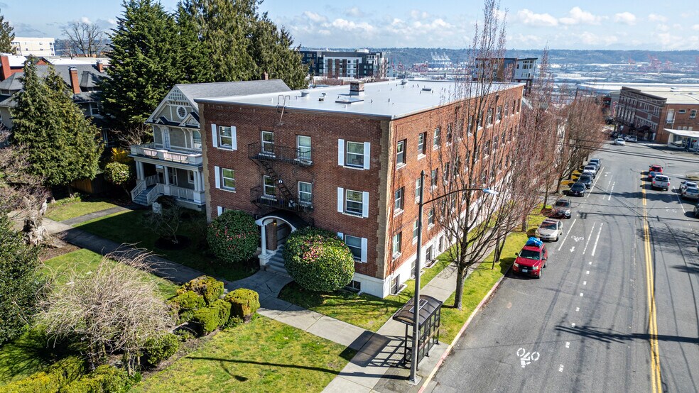 More Photos Of , Tacoma Multifamily For Sale