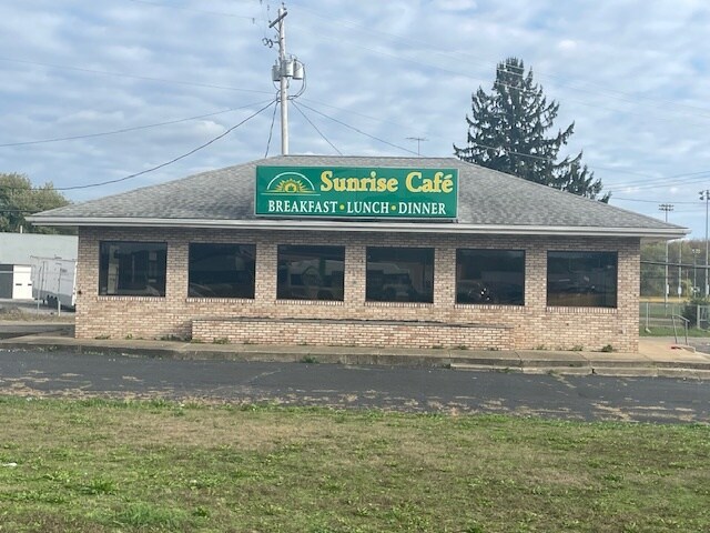 Primary Photo Of 3020 Harrisburg Ave NE, Canton Restaurant For Sale