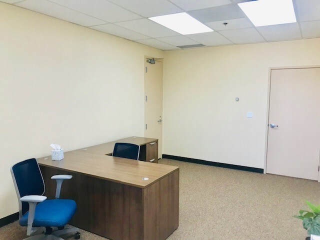 More Photos Of 1515-1521 S El Camino Real, San Mateo Loft Creative Space For Lease