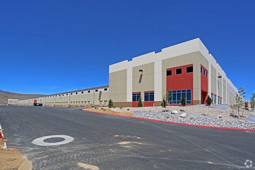 Primary Photo Of 385 Milan Dr, Mccarran Distribution For Lease