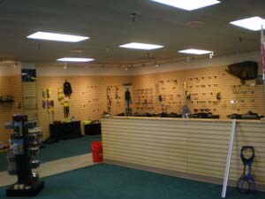 More Photos Of 7685 Pines Blvd, Pembroke Pines Showroom For Lease