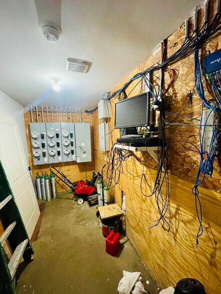 More Photos Of 5526 S Indiana Ave, Chicago Apartments For Sale