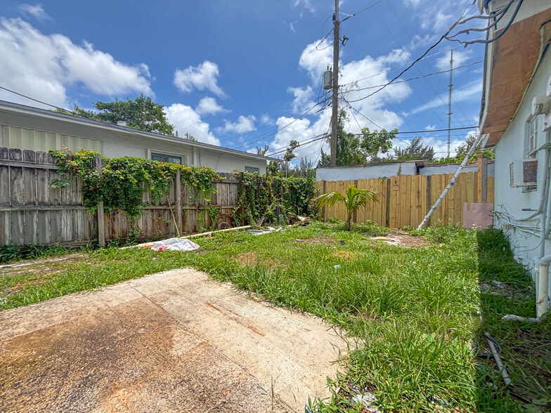 More Photos Of 6142 SW 40th Ct, Miramar Apartments For Sale
