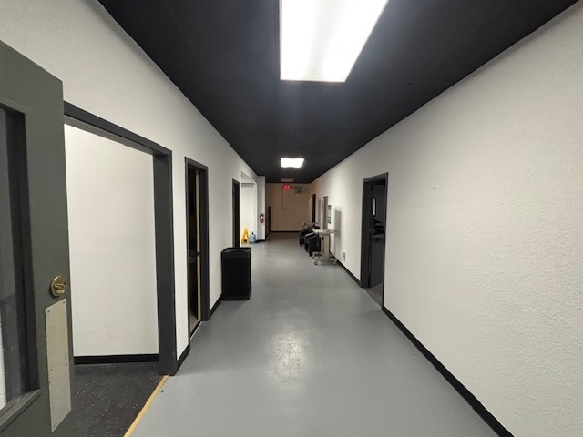 More Photos Of 1230 Basse Rd, San Antonio Light Distribution For Lease