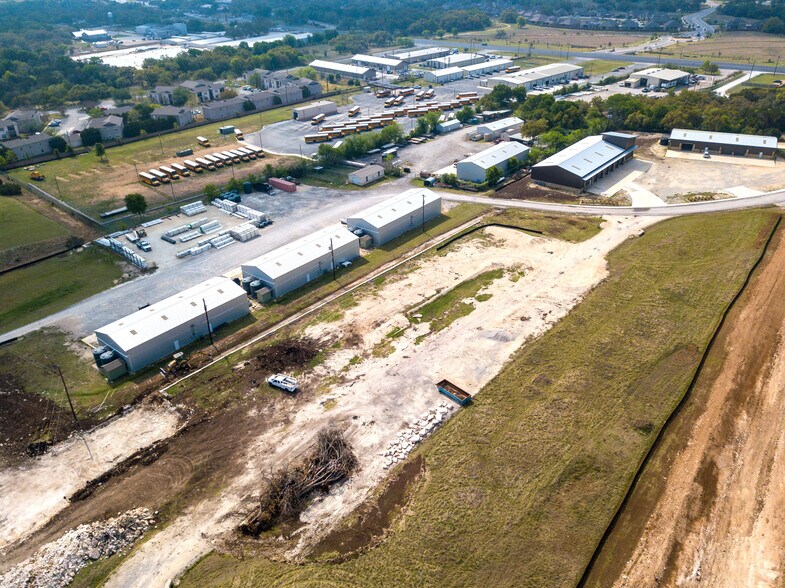 More Photos Of 2520 W Highway 290, Dripping Springs Light Manufacturing For Sale