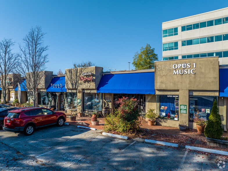 More Photos Of 308 W Ponce de Leon Ave, Decatur Storefront For Lease