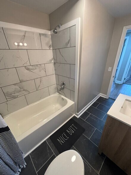More Photos Of 500 Sharon Rd, King William Office Residential For Sale