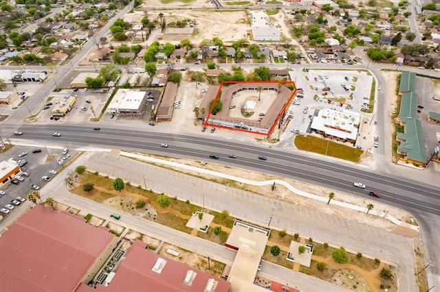 More Photos Of 1912 Veterans Blvd, Del Rio Hotel For Sale