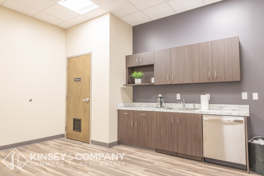 More Photos Of 10535 Park Meadows Blvd, Lone Tree Medical For Lease