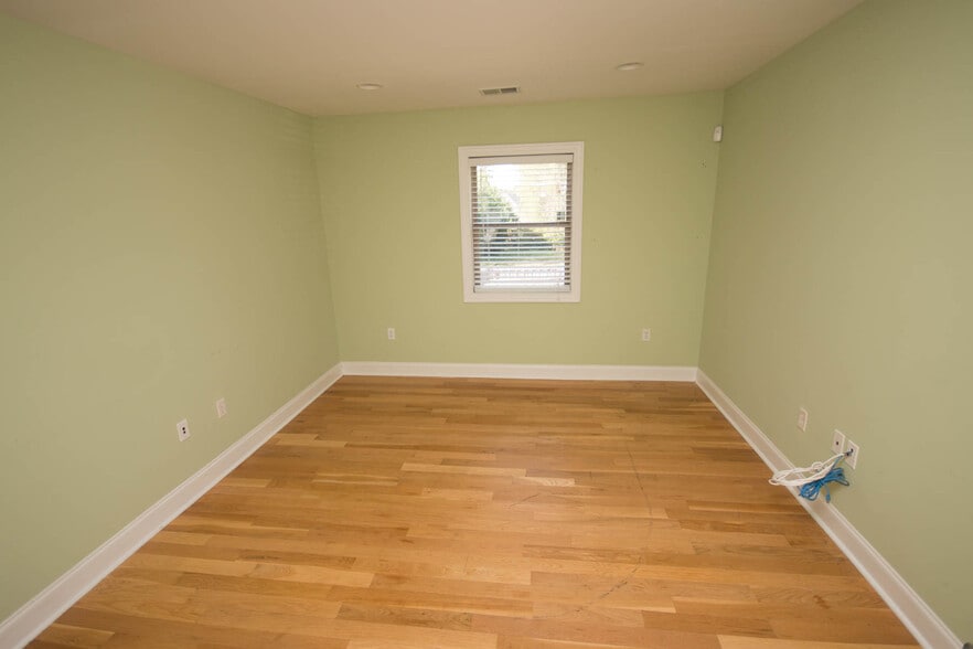 More Photos Of 2642 Loganville Hwy, Grayson Office Residential For Sale