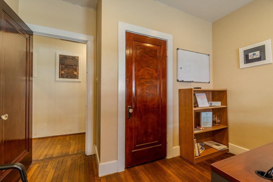 More Photos Of 514 Coleman Ave, Johnstown Office Residential For Sale