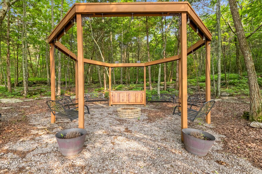 More Photos Of 1049 Oregon Rd, Lascassas Specialty For Sale