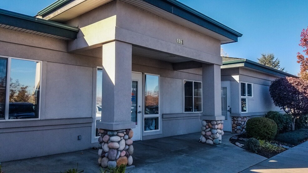 More Photos Of 4481 N Dresden Pl, Garden City Office For Sale
