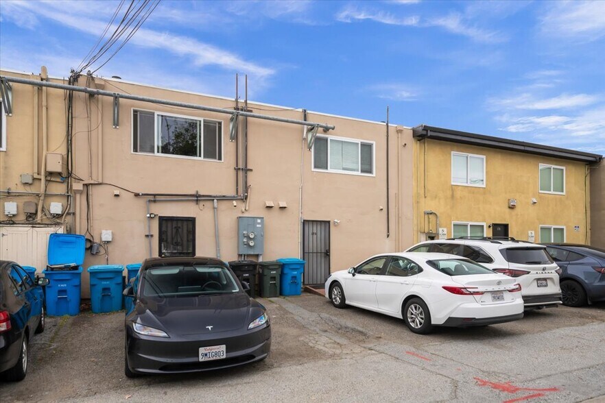 More Photos Of 168 W 25th Ave, San Mateo Storefront For Sale