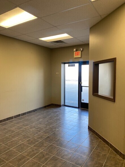 More Photos Of 44570-44682 Morley Dr, Clinton Township Office For Lease