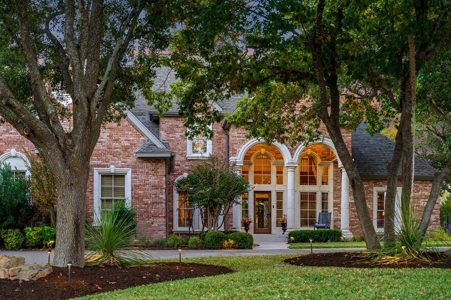 More Photos Of 2409 Commerce st, San Saba Land For Sale
